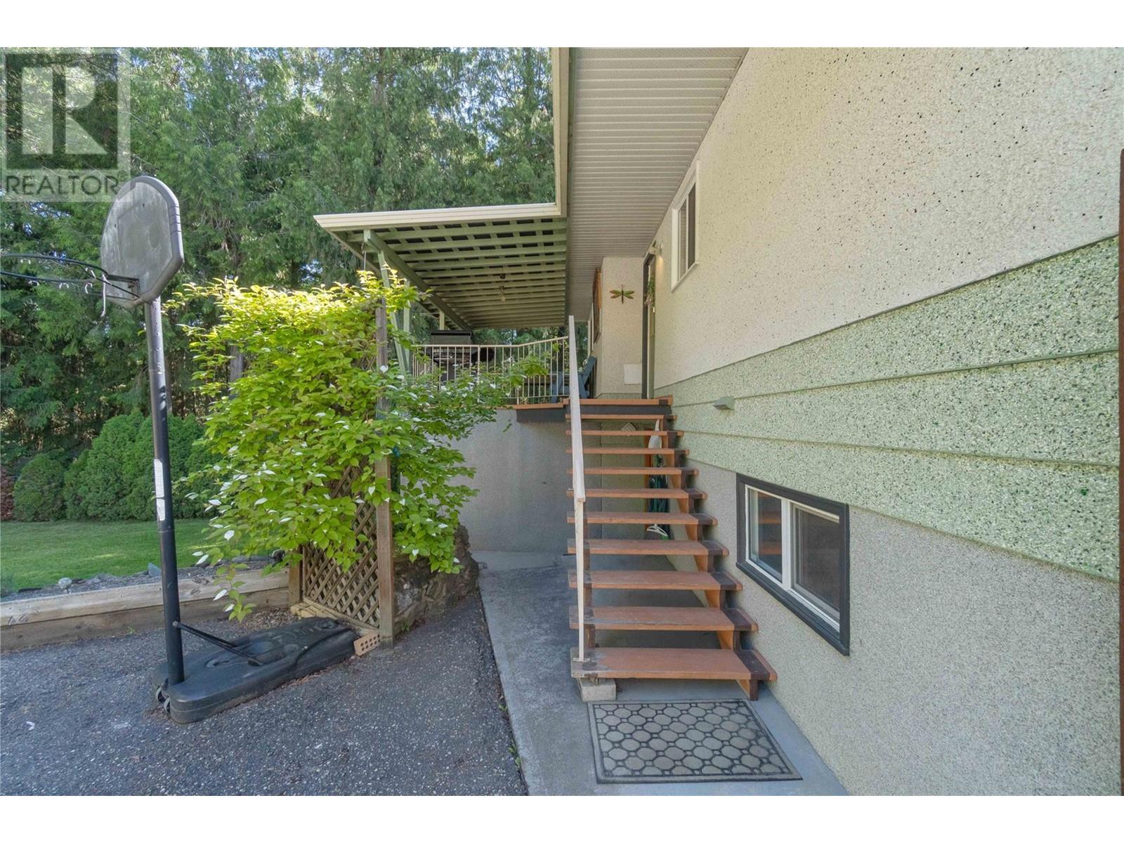  2829 Caen Road, Sorrento
