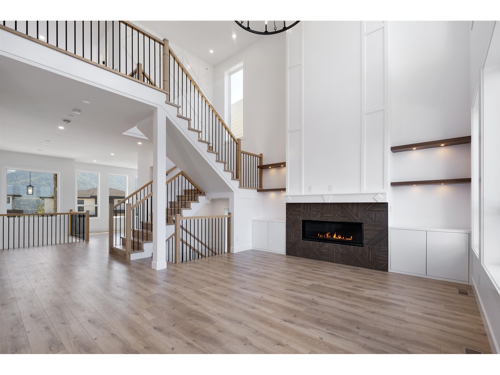 Photo 10 of 46113 Crestview Drive Promontory, Chilliwack BC