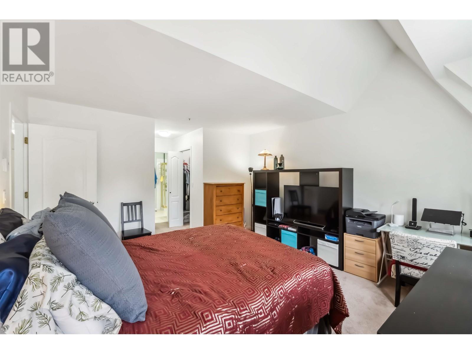 311 19241 FORD ROAD, Pitt Meadows real estate listing R3003943