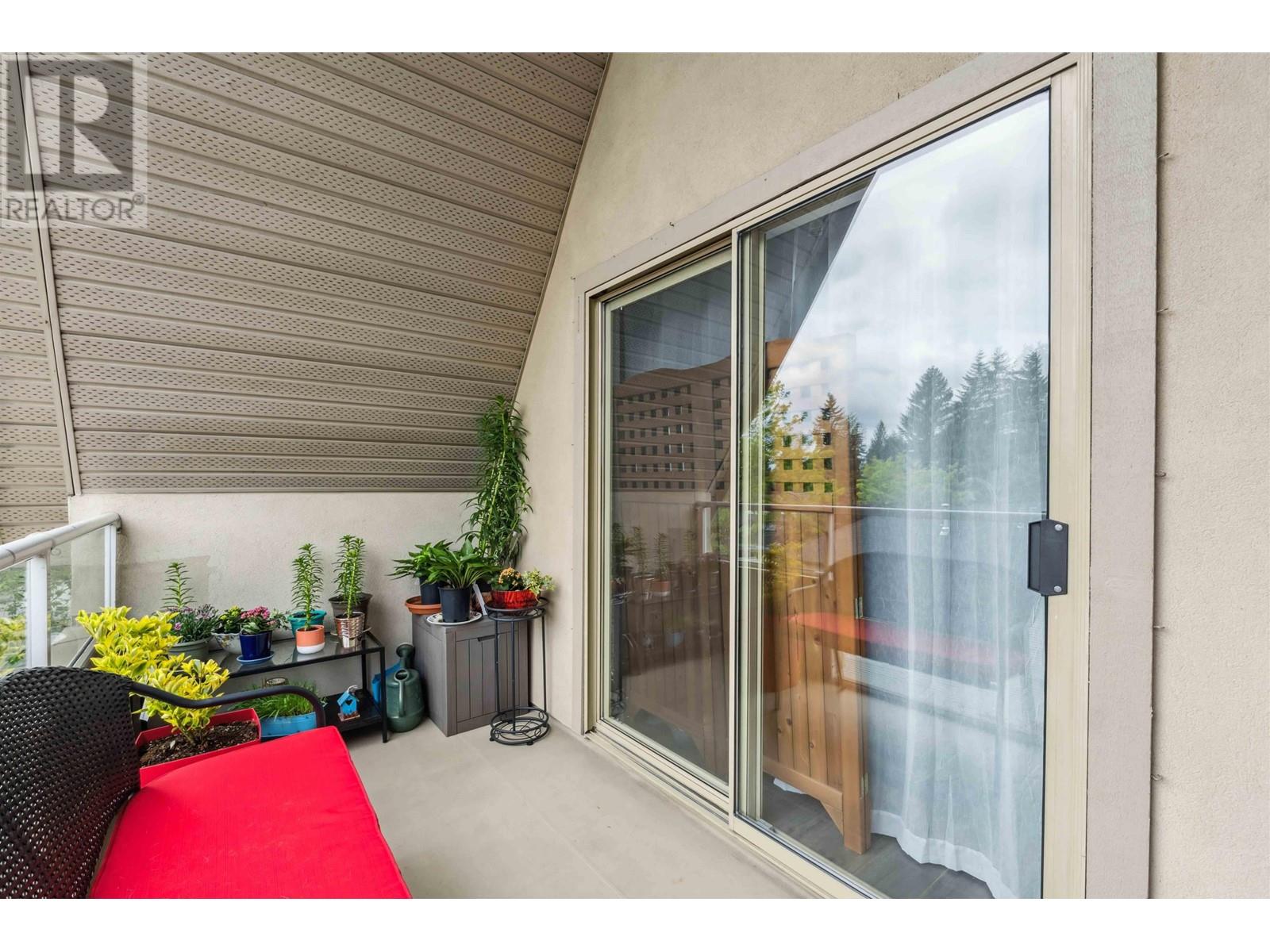 311 19241 FORD ROAD, Pitt Meadows real estate listing R3003943