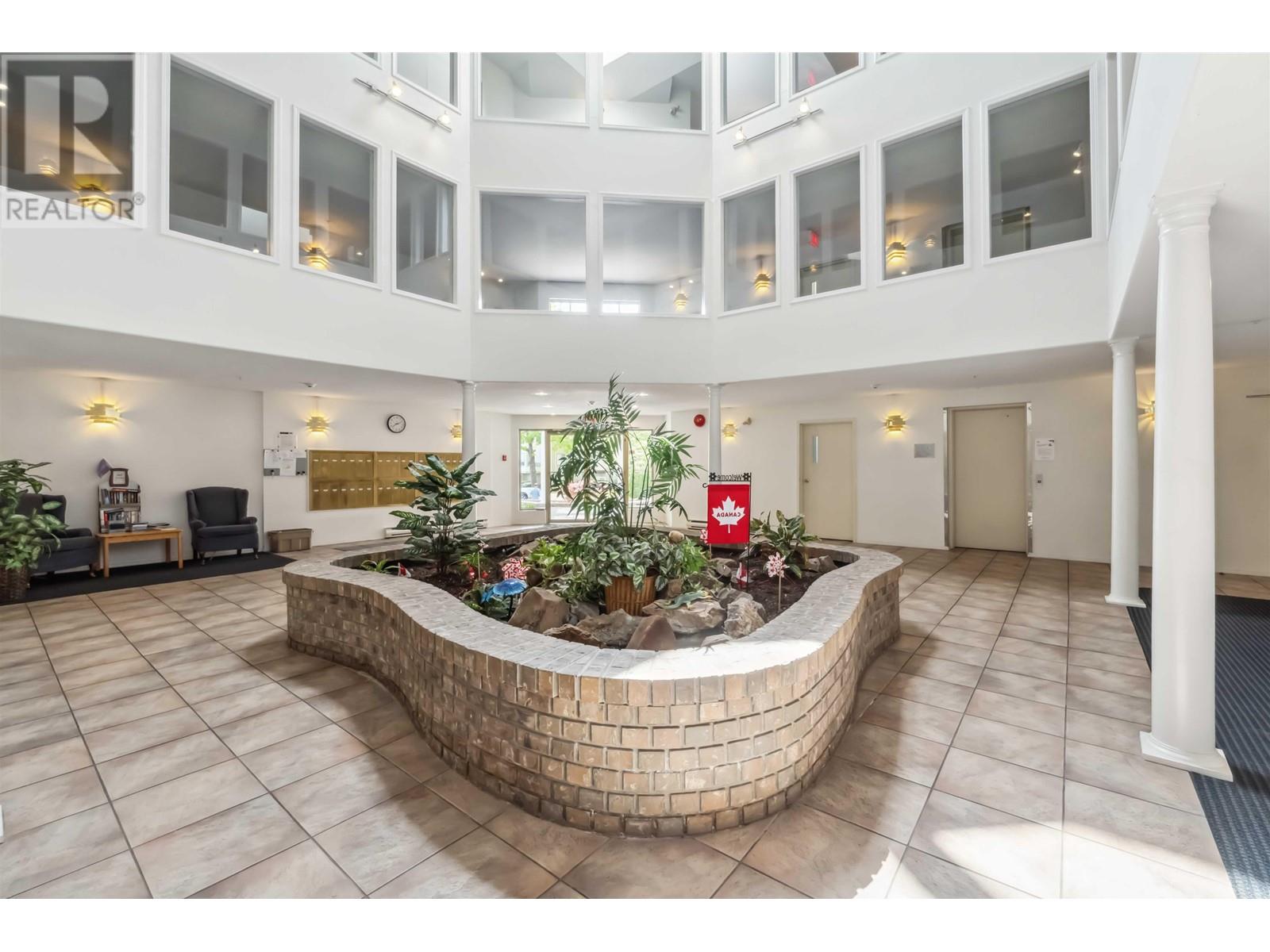 311 19241 FORD ROAD, Pitt Meadows real estate listing R3003943