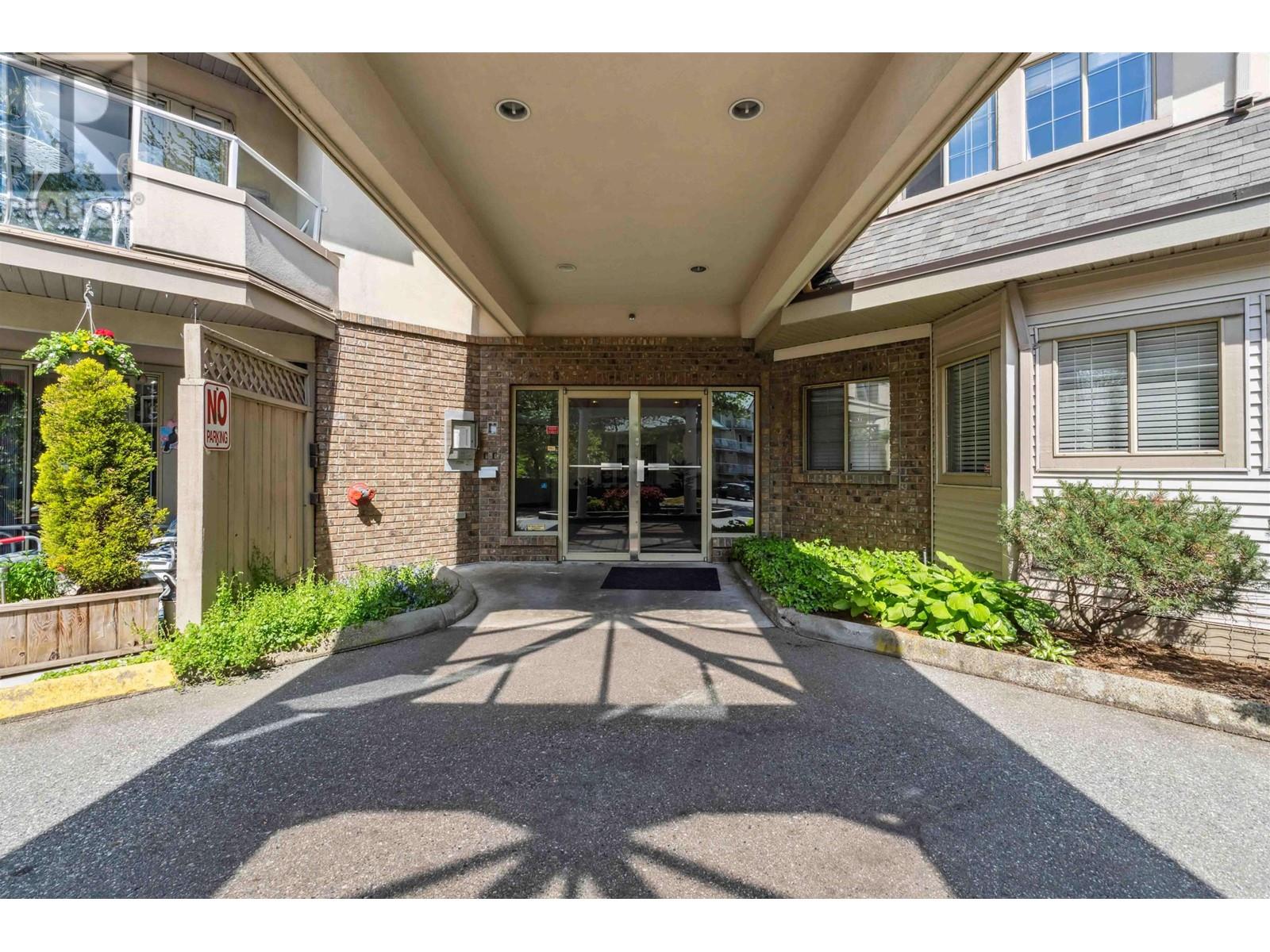 311 19241 FORD ROAD, Pitt Meadows real estate listing R3003943
