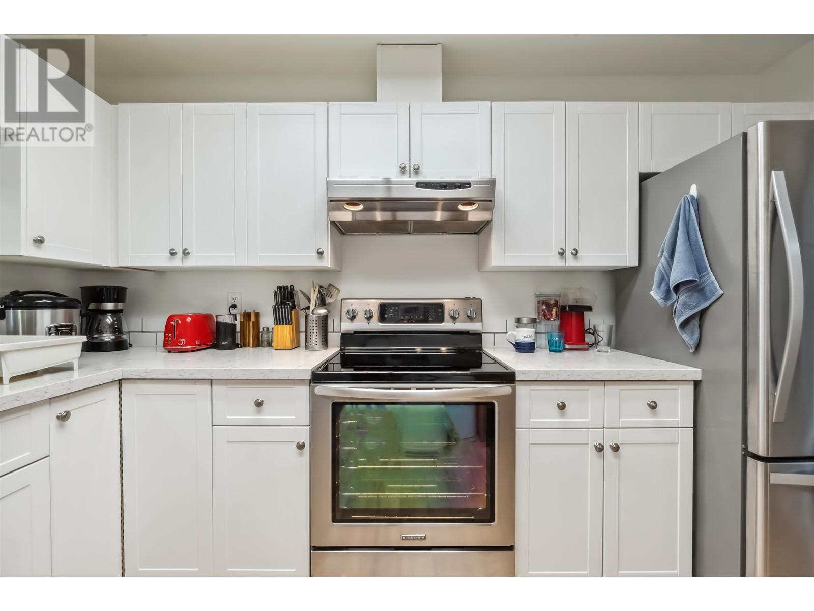 311 19241 FORD ROAD, Pitt Meadows real estate listing R3003943