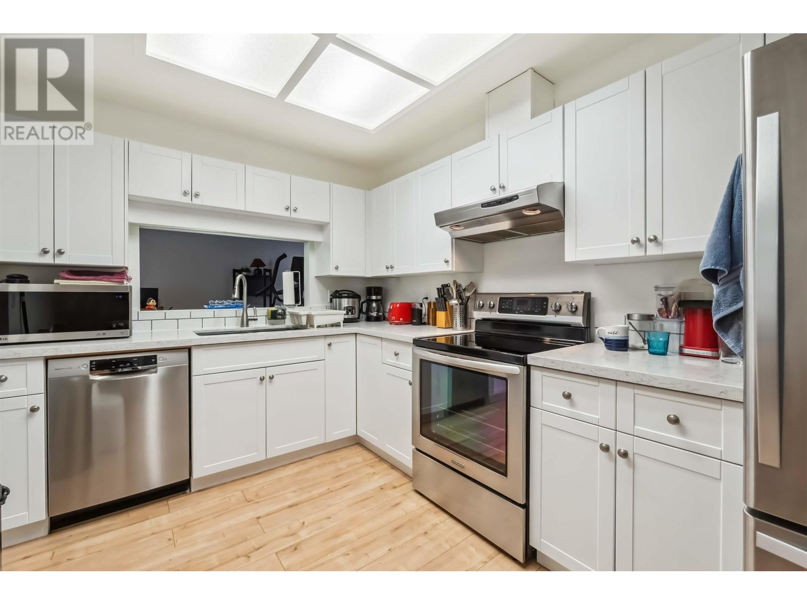 311 19241 FORD ROAD, Pitt Meadows real estate listing R3003943