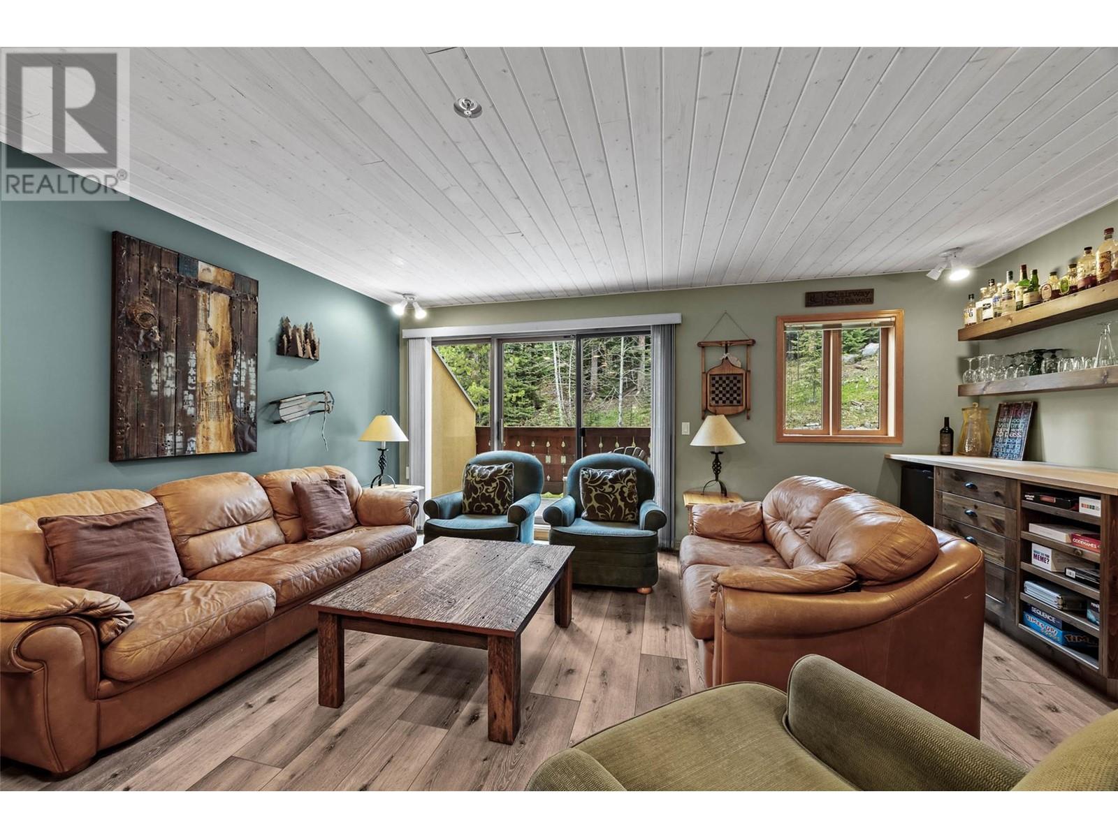 3320 Village Place Unit# 14, Sun Peaks