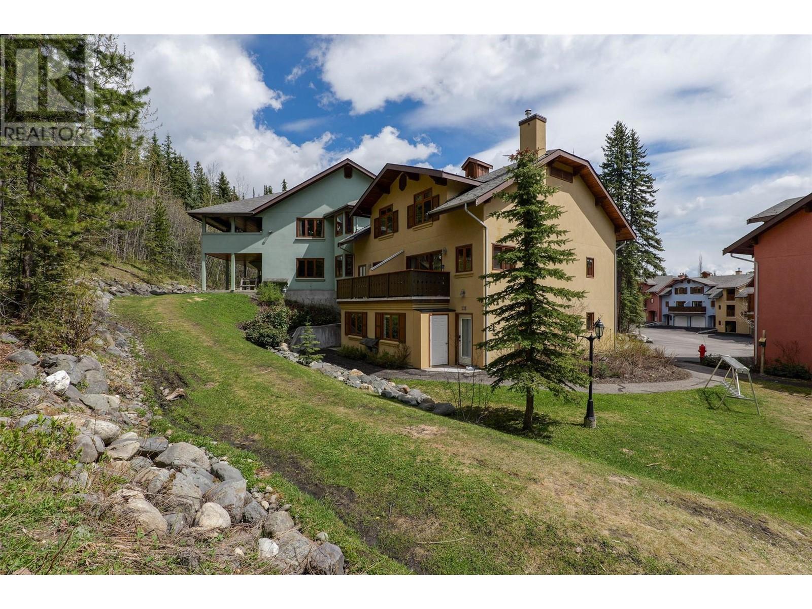 3320 Village Place Unit# 14, Sun Peaks