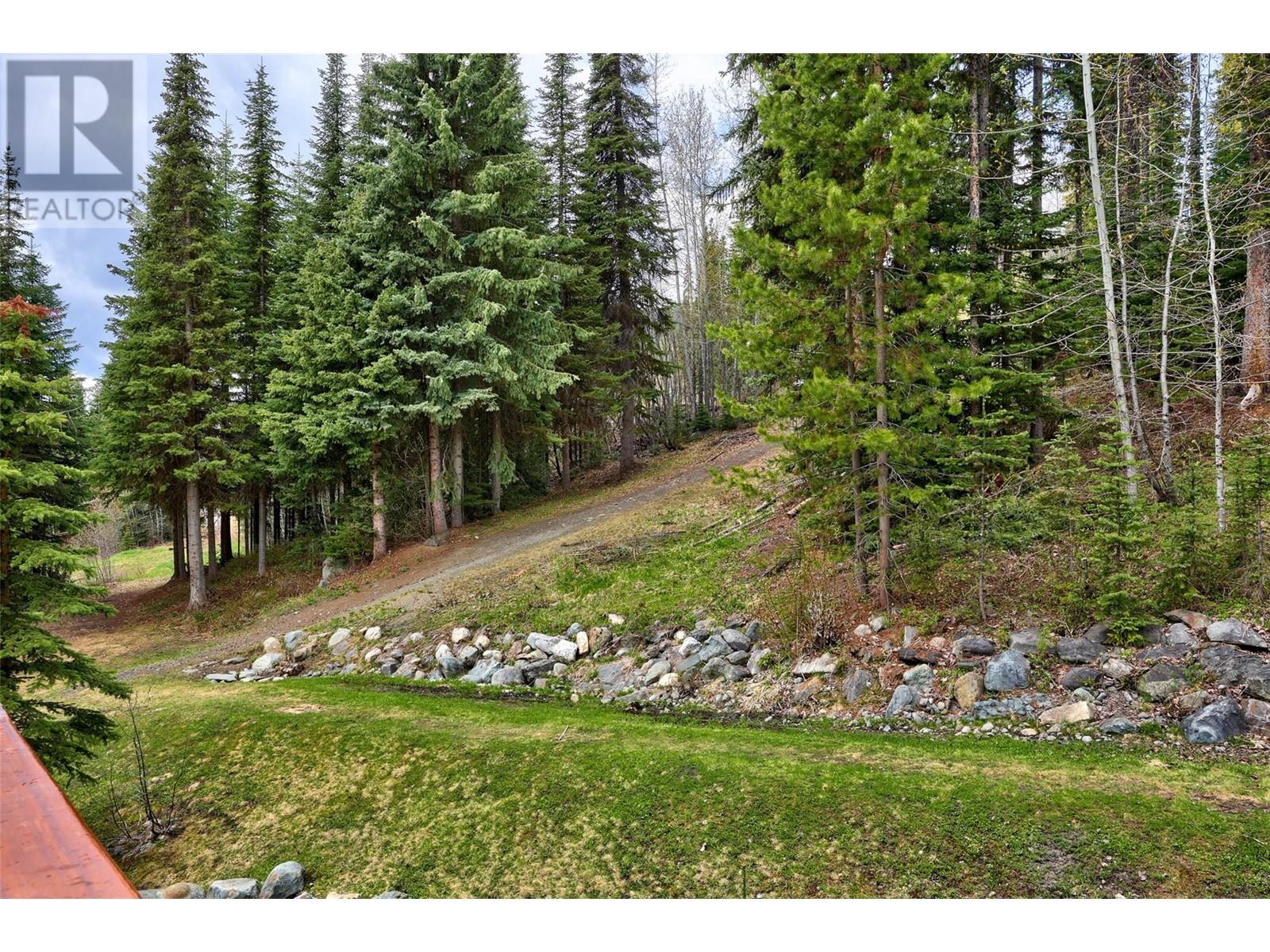 3320 Village Place Unit# 14, Sun Peaks
