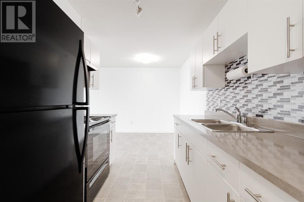Photo 8 of 1328 201 Abasand Drive, Fort Mcmurray AB