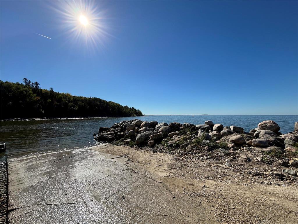 Photo 13 of 37114 Zebrun Road, Belair MB