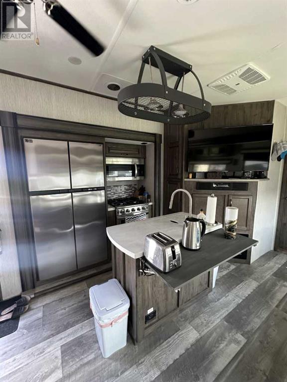 Photo 4 of 5053 25054 South Pine Lake Road, Rural Red Deer County AB