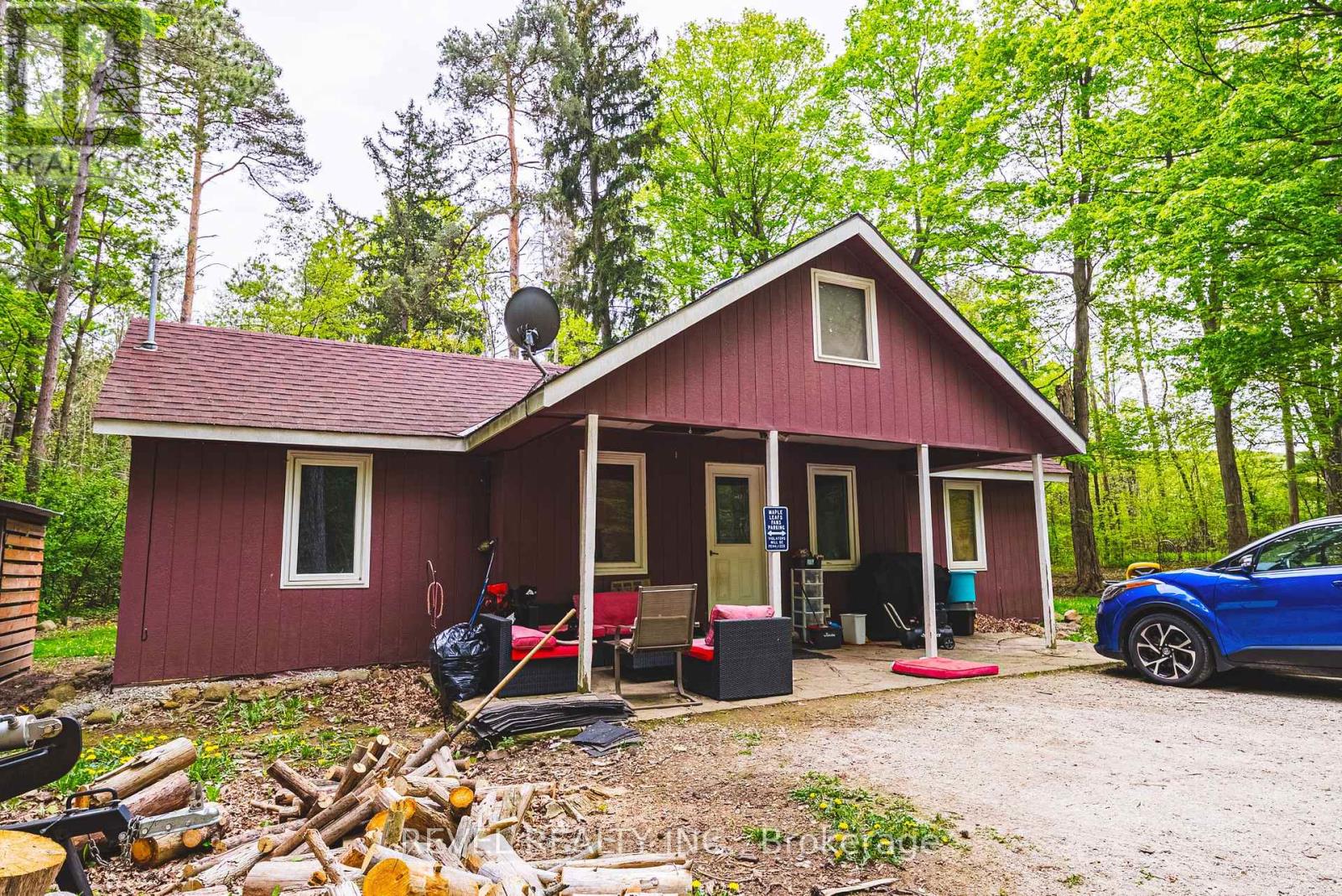 8546 APPLEBY LINE - 45