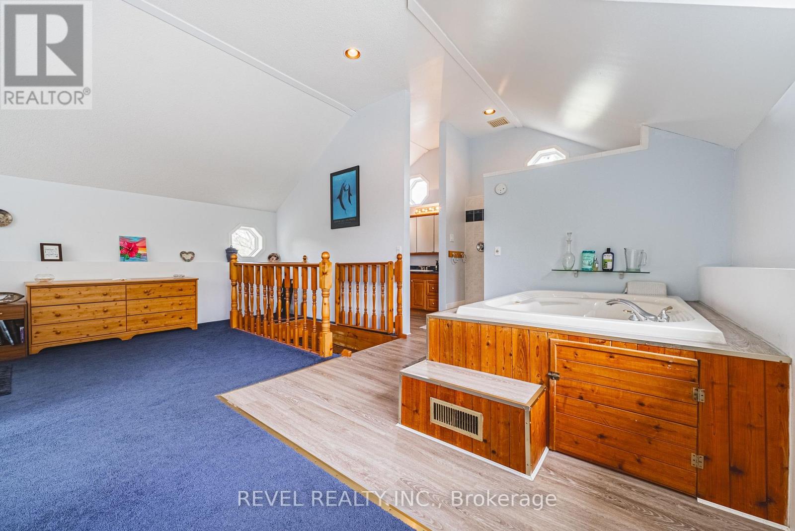 8546 APPLEBY LINE - 30