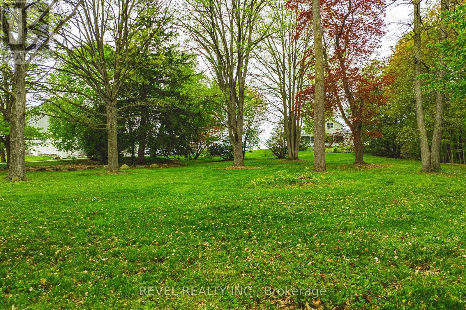 Photo 42 of 8546 Appleby Line, Milton ON