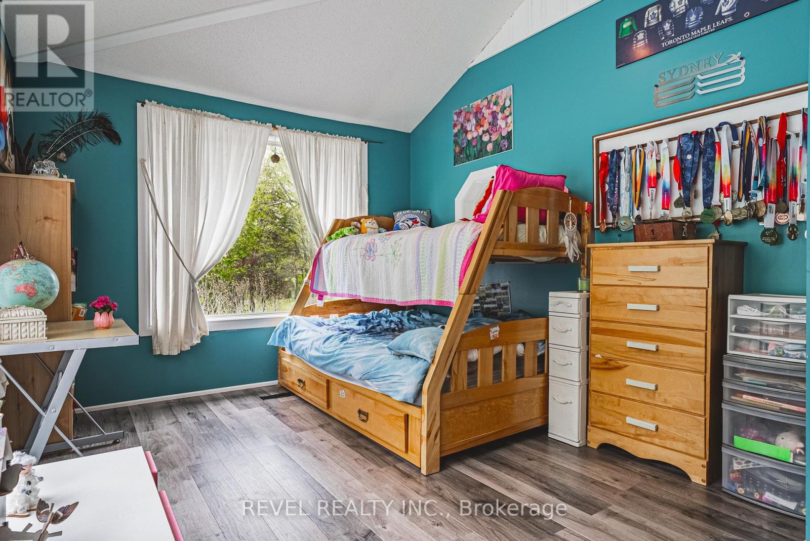 8546 APPLEBY LINE - 27