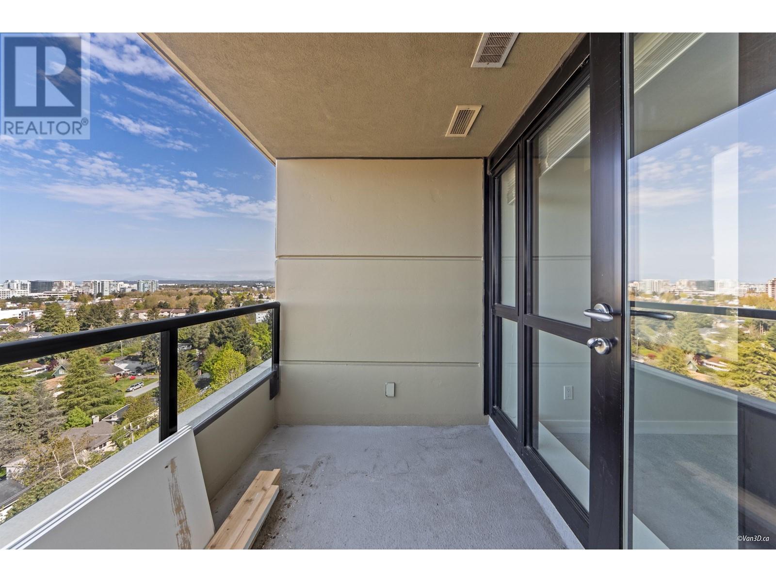 Photo 13 of 1707 9188 Hemlock Drive, Richmond BC