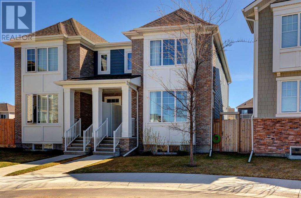 Single Family House for Sale in  Yorkville Manor SW Yorkville Calgary 