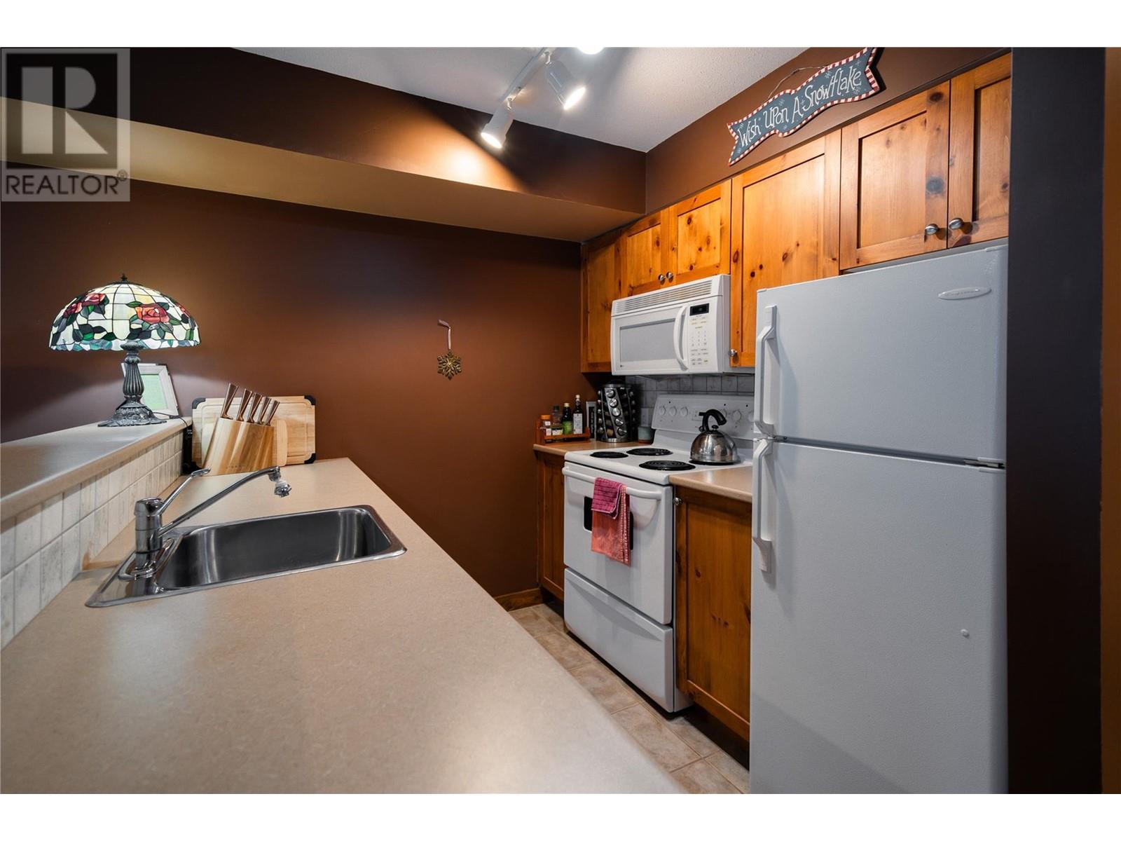 9812 Silver Star Road Unit# 213, Vernon