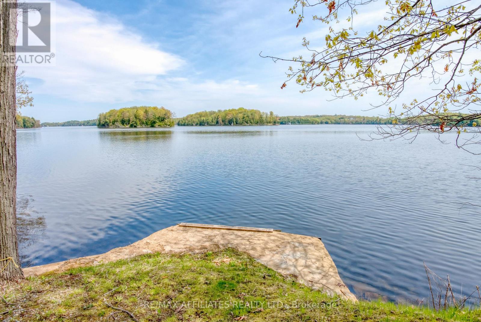 Photo 1 of 787 Sherbrooke Drive E, Frontenac ON