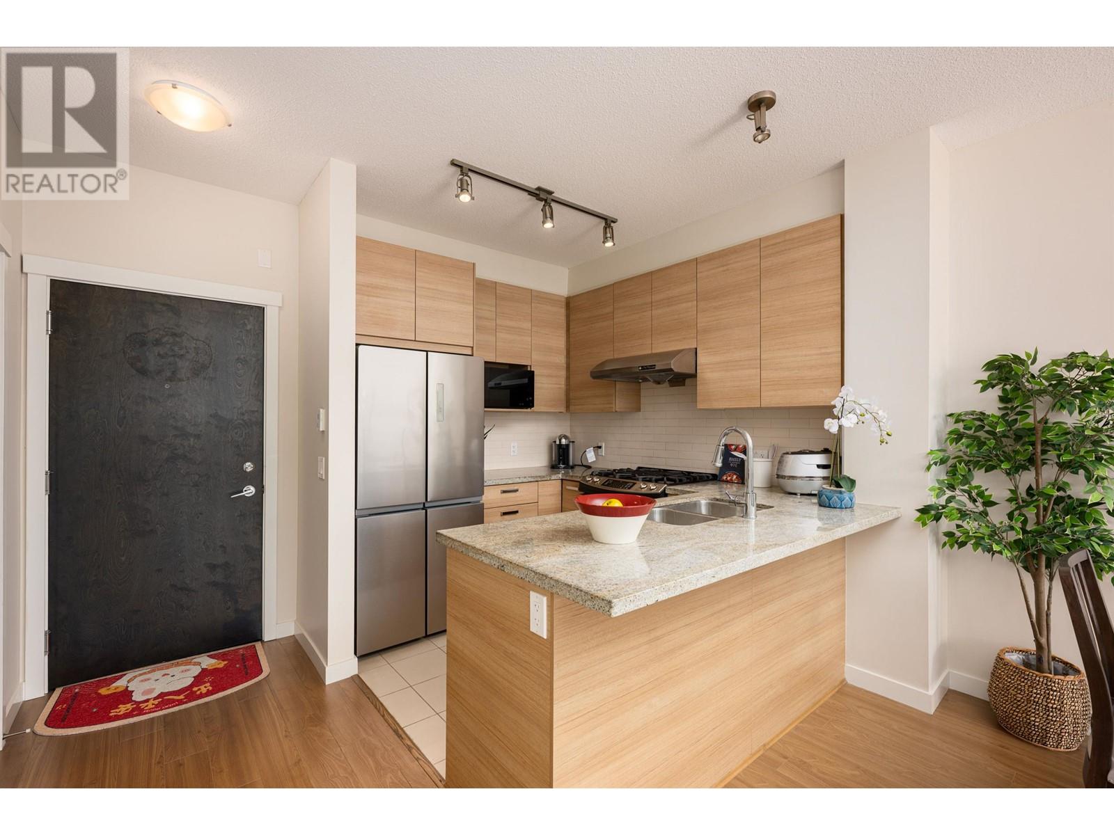 #315-9399 ODLIN Road, Richmond