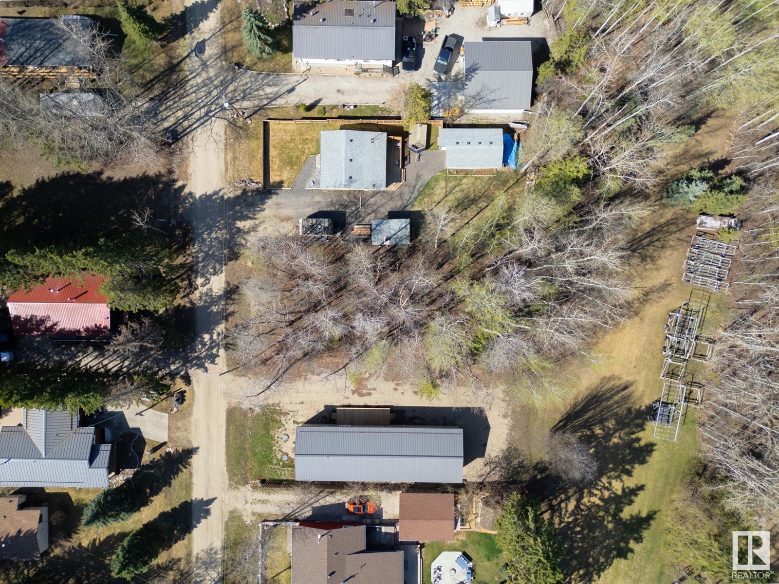 Photo 6 of 304 3rd Street, Rural Lac Ste Anne County AB