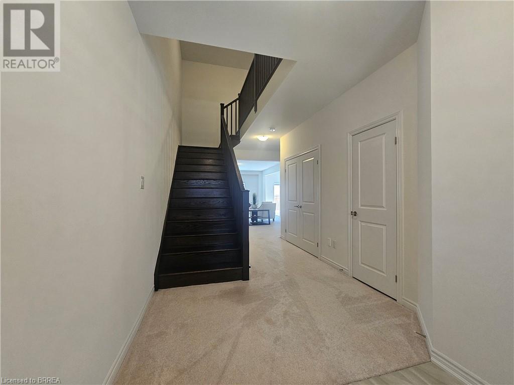 Photo 4 of 28 Rowley Street, Brantford ON
