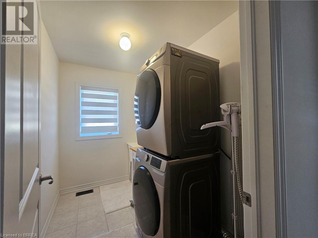 Photo 21 of 28 Rowley Street, Brantford ON