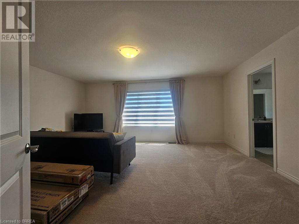 Photo 48 of 28 Rowley Street, Brantford ON
