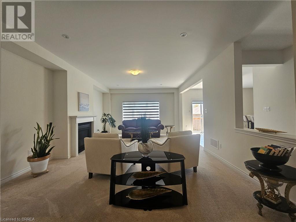Photo 13 of 28 Rowley Street, Brantford ON