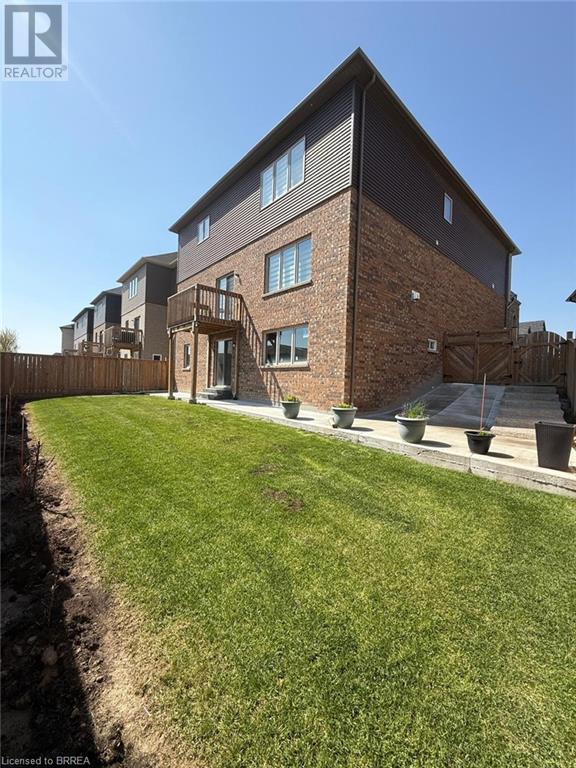 Photo 17 of 28 Rowley Street, Brantford ON