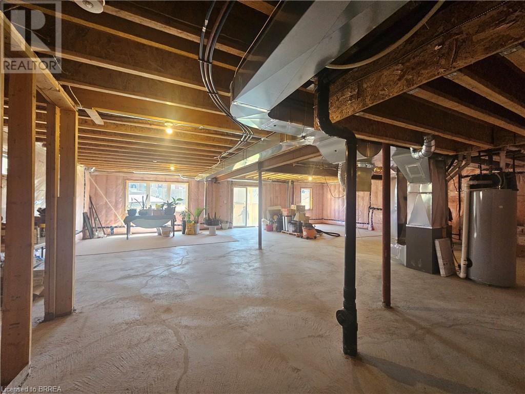 Photo 34 of 28 Rowley Street, Brantford ON