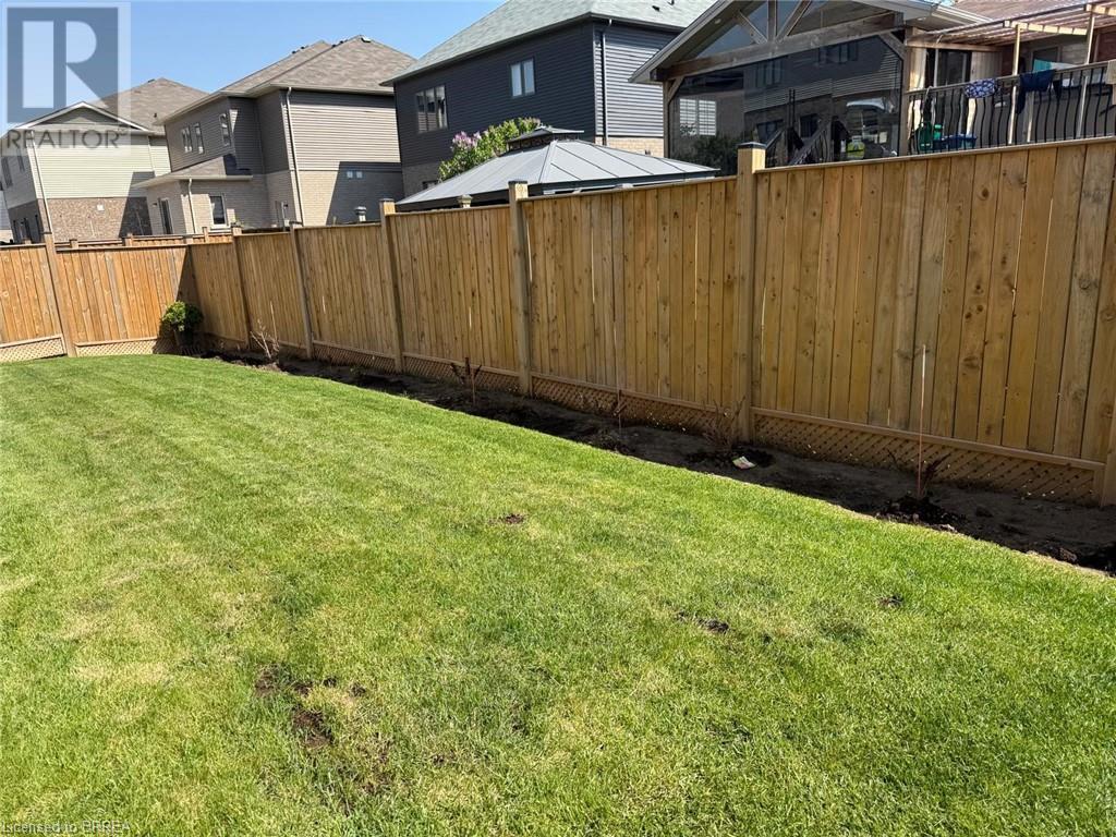 Photo 8 of 28 Rowley Street, Brantford ON