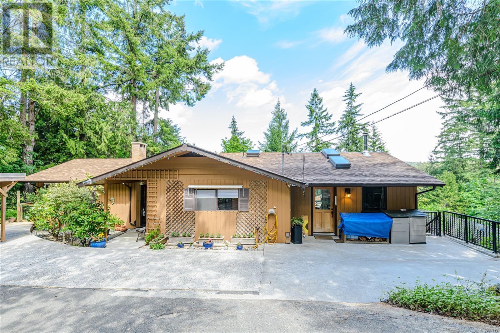  142 Woodland Drive, Salt Spring