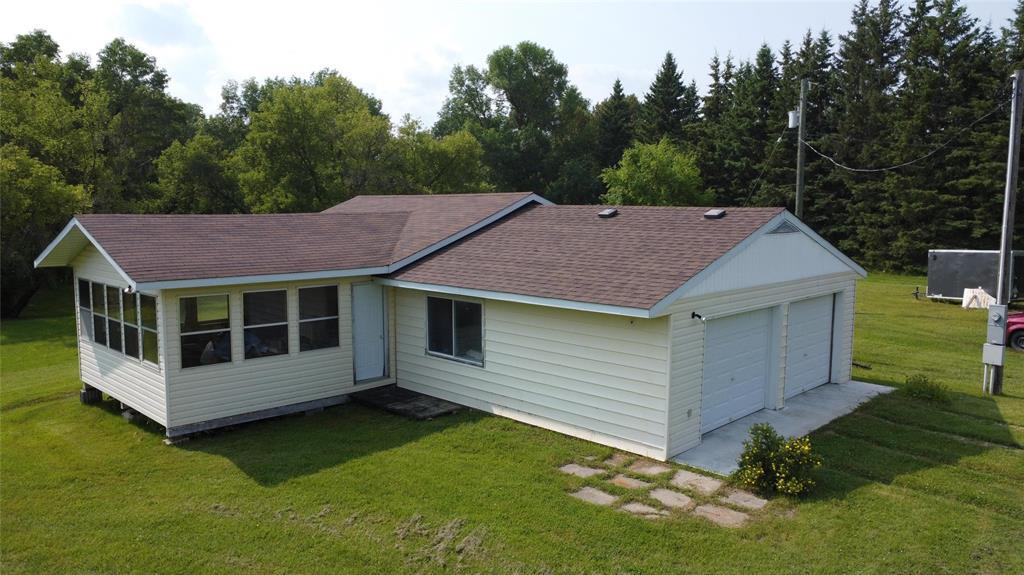 Photo 6 of 49080 Birch River Road, Hadashville MB