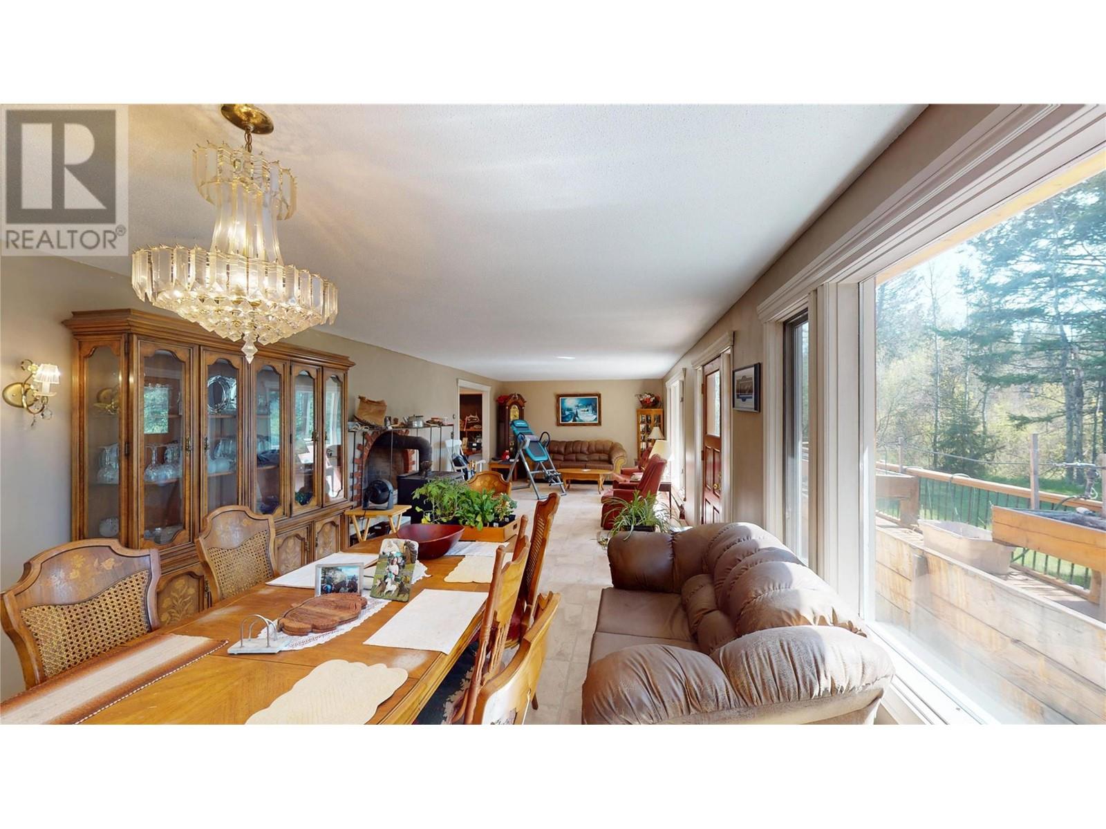  2325 Wardner Fort Steele Road, Fort Steele