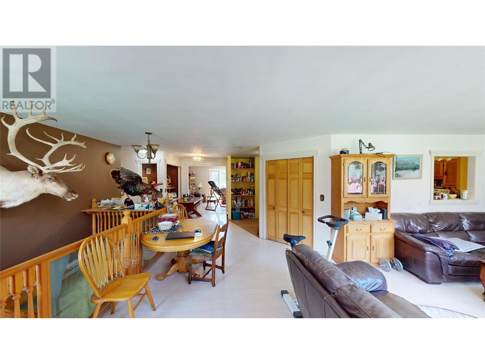 2325 Wardner Fort Steele Road - 12