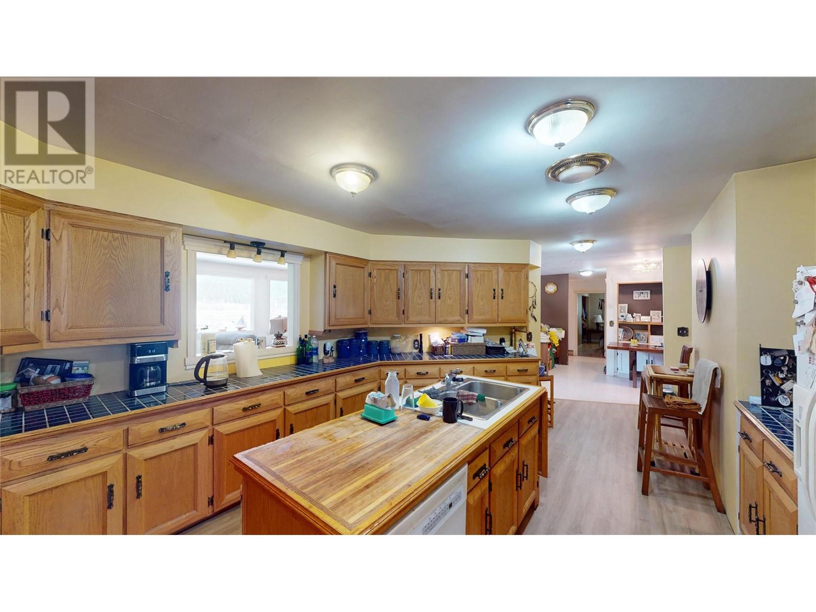  2325 Wardner Fort Steele Road, Fort Steele