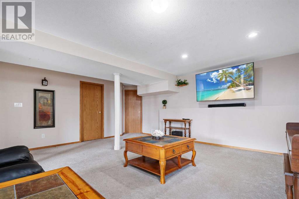 71 Kemp Avenue, Red Deer