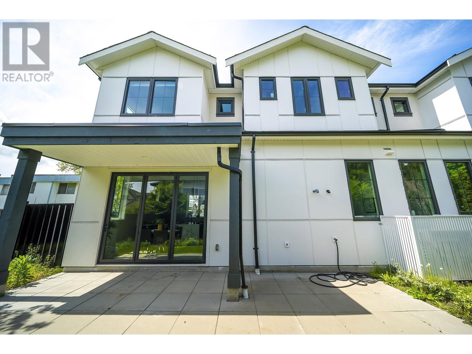 #4-9500 GARDEN CITY Road, Richmond
