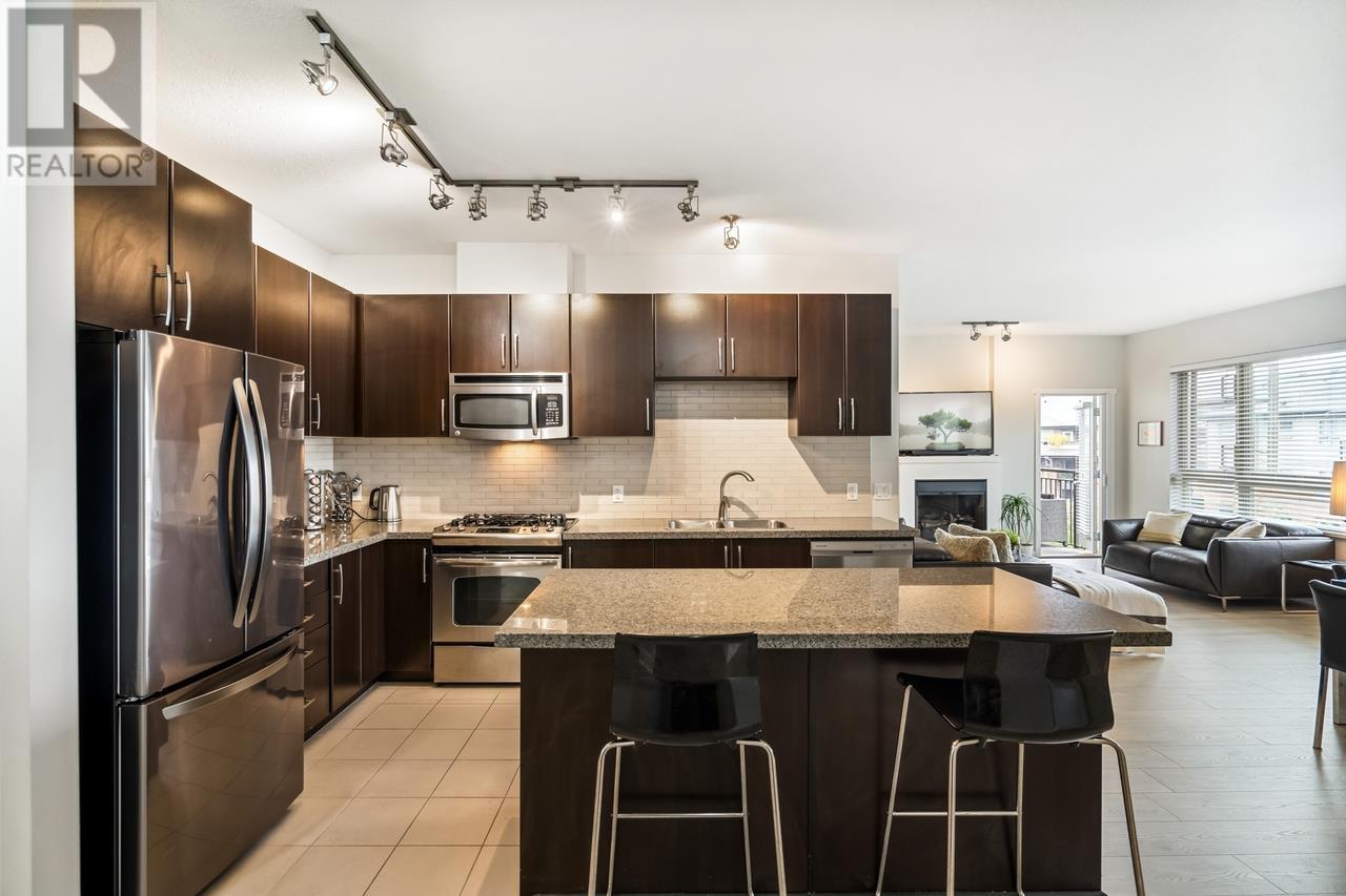 413 701 KLAHANIE DRIVE, Port Moody real estate listing R2991441