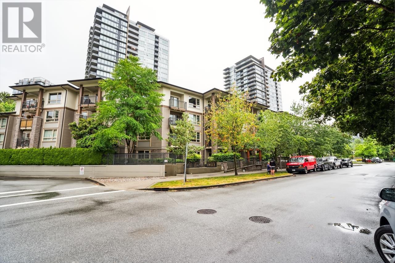 413 701 KLAHANIE DRIVE, Port Moody real estate listing R2991441
