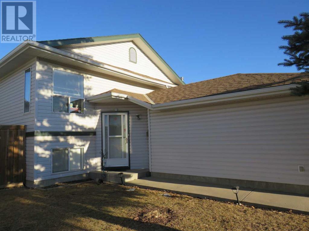 263 Applewood Drive SE, Calgary, Alberta