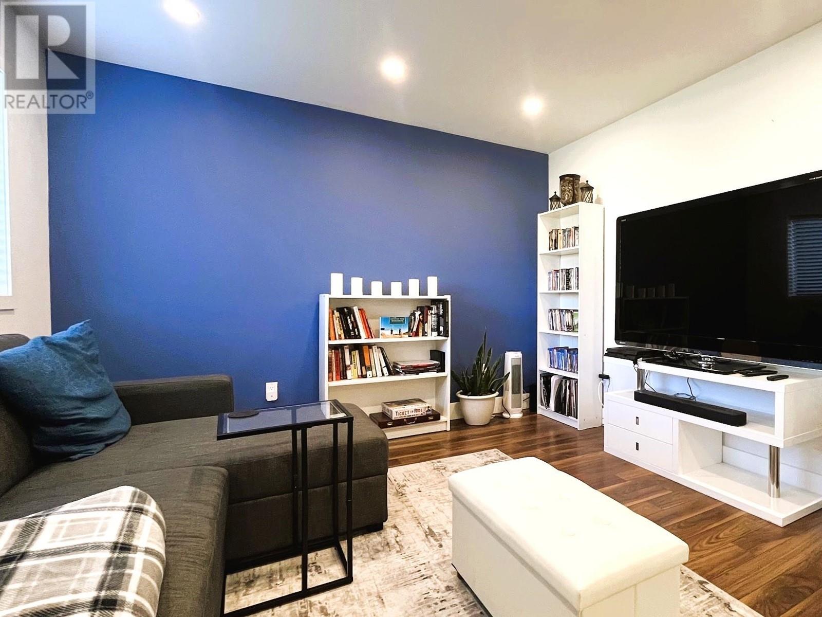 1867 FRASER AVENUE, Port Coquitlam real estate listing R2993641