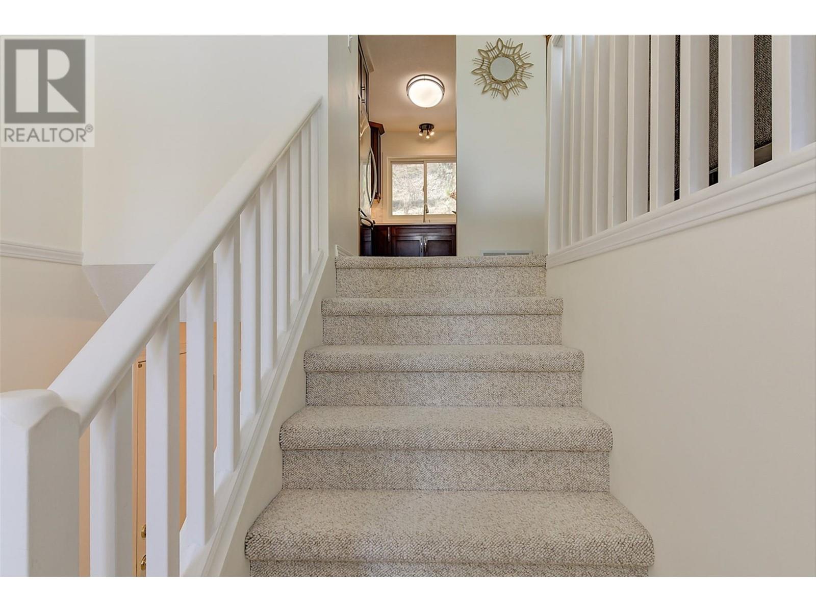  694 Cassiar Road, Kelowna
