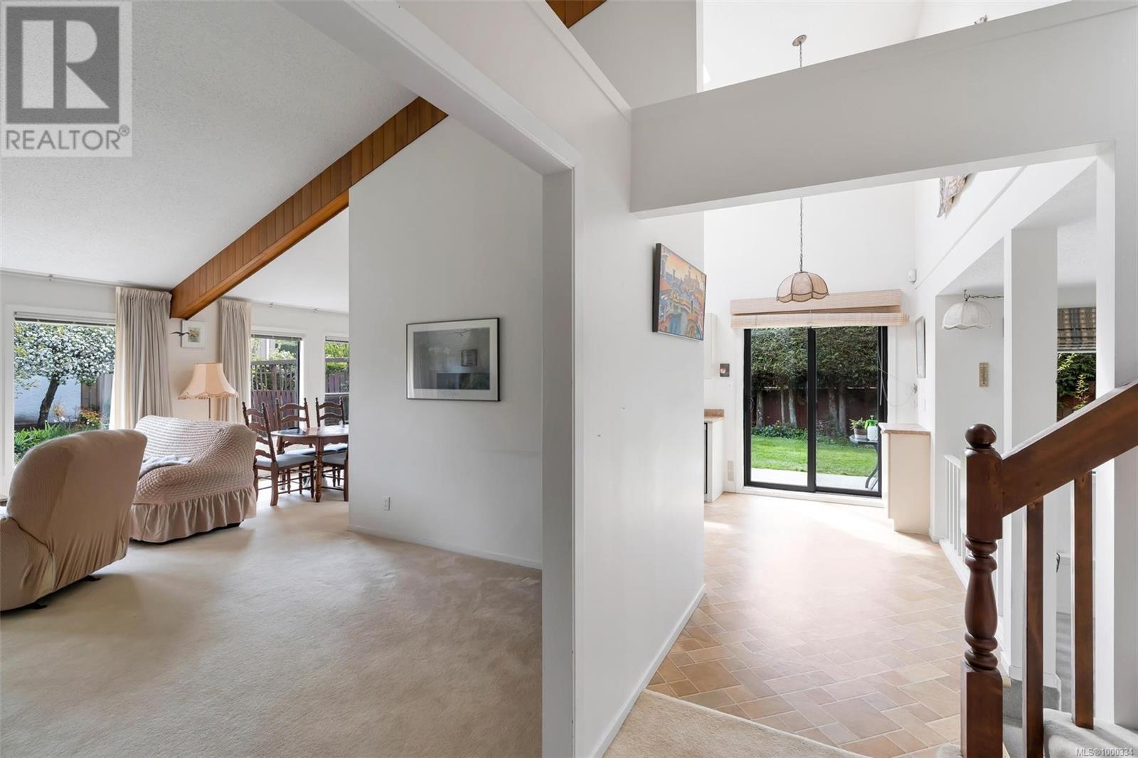  4370 Paramont Place, Saanich