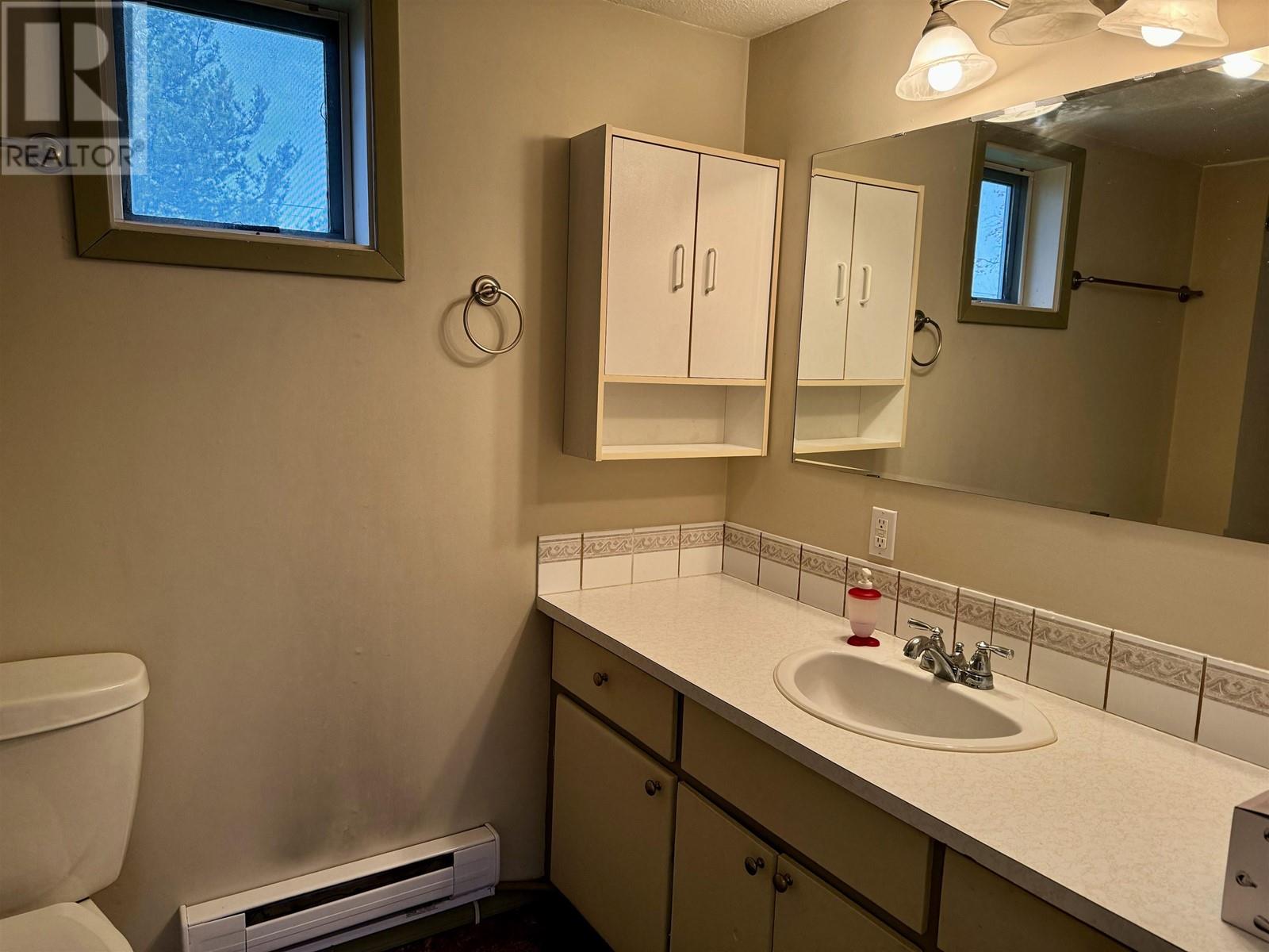 377 W 2ND STREET, Vanderhoof
