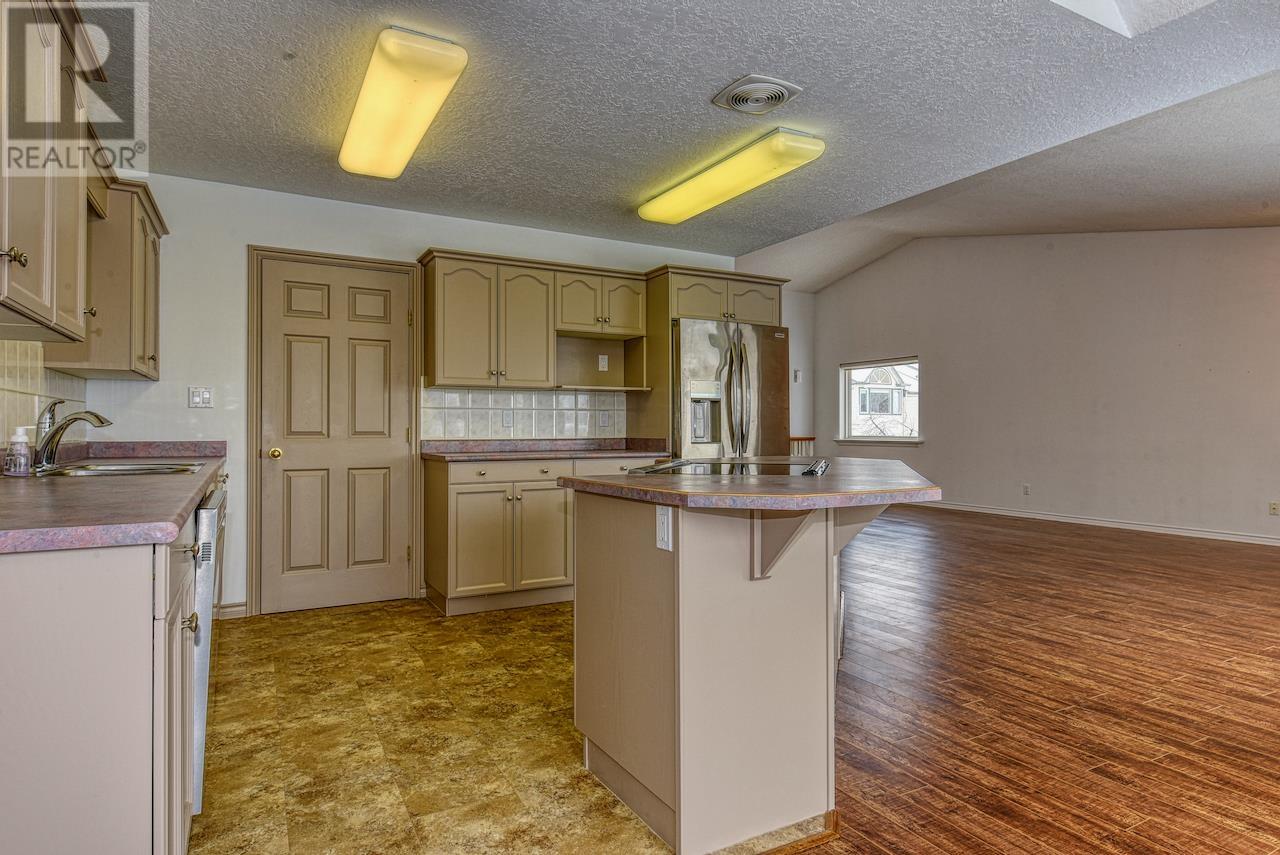 9 11 EAGLE CRESCENT, Williams Lake