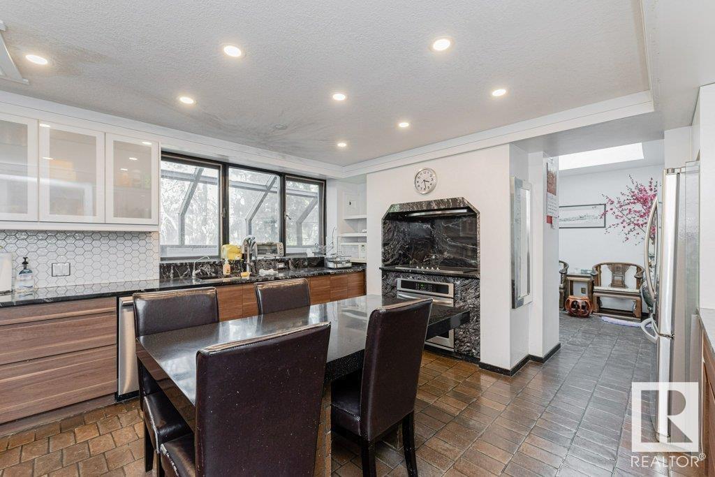 Photo 32 of 8638 Saskatchewan Dr Nw, Edmonton AB