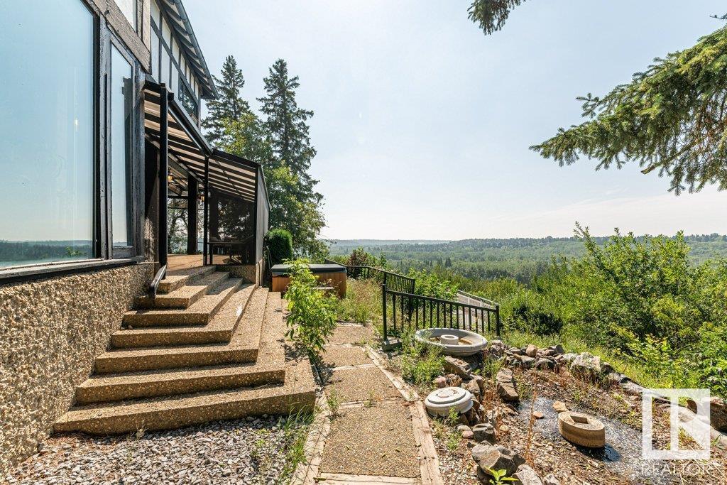 Photo 56 of 8638 Saskatchewan Dr Nw, Edmonton AB