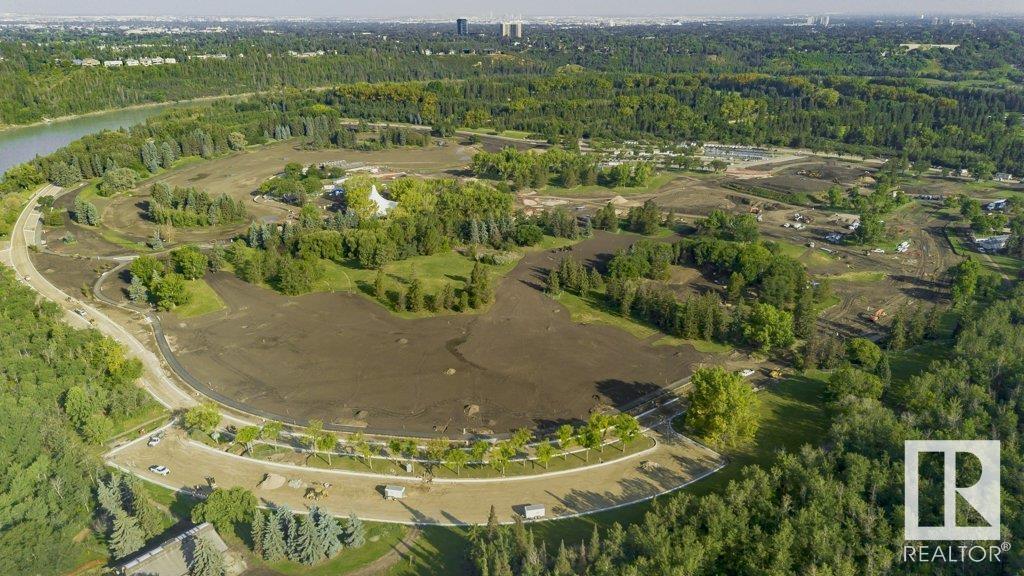 Photo 39 of 8638 Saskatchewan Dr Nw, Edmonton AB