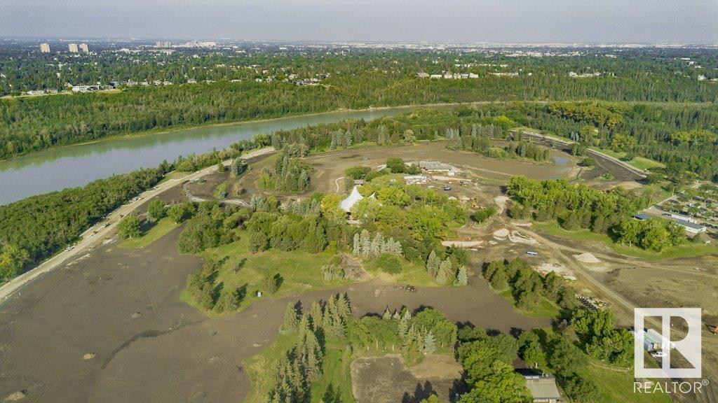 Photo 26 of 8638 Saskatchewan Dr Nw, Edmonton AB